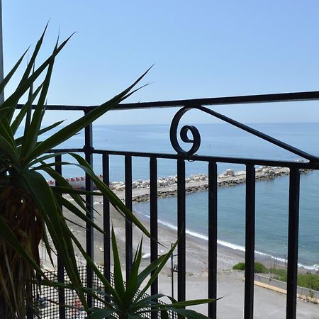 סלרנו B&B Fronte Del Mare מראה חיצוני תמונה